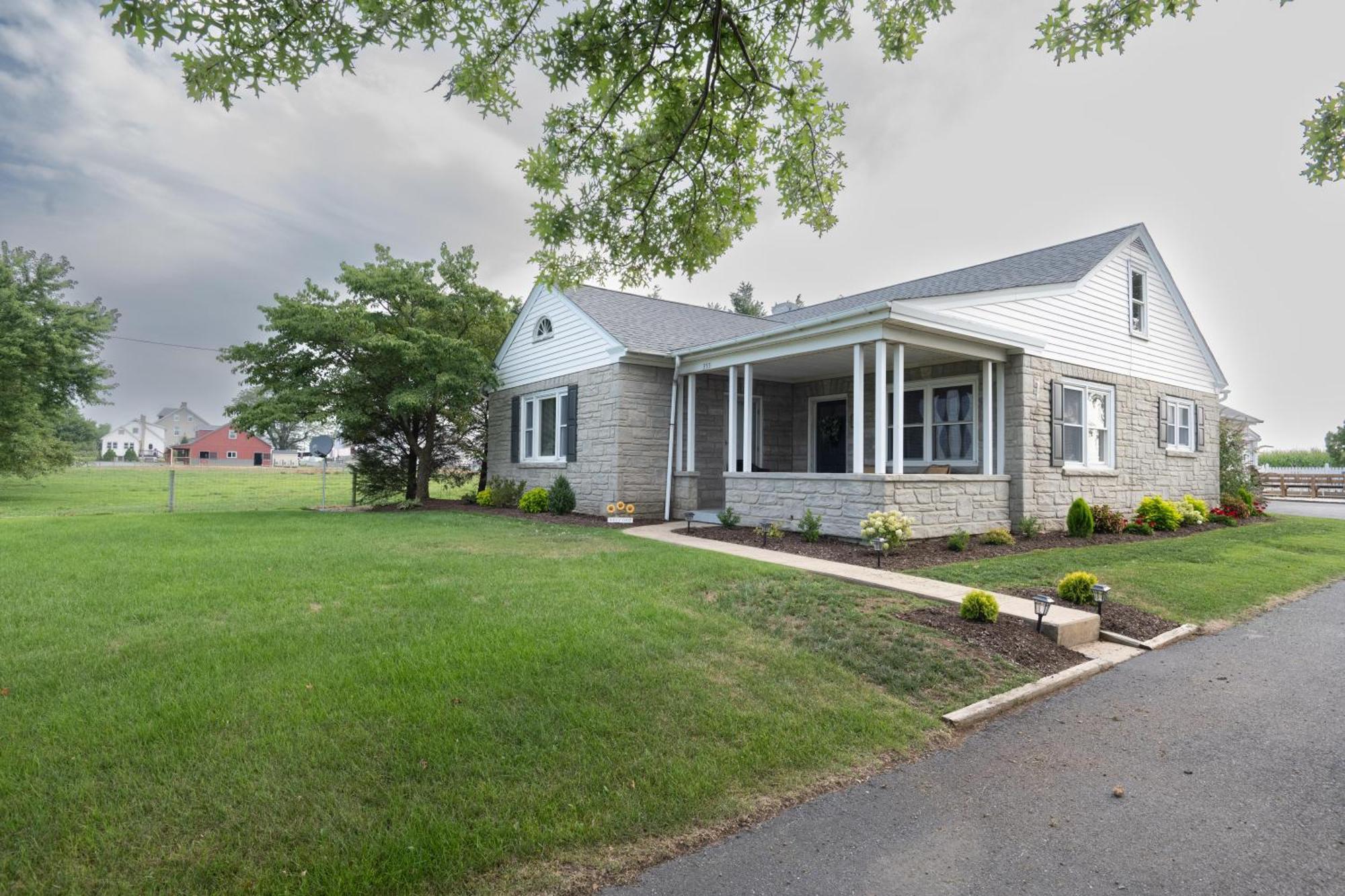 Meadowview Cottage Bird-in-Hand Esterno foto